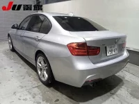 BMW 3-Series лот № 9218 оценка 3  с аукциона в Японии 1