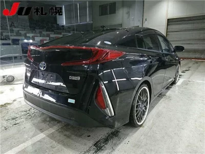 Toyota PRIUS PHV