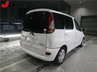 Toyota FUNCARGO лот № 214 оценка R  с аукциона в Японии 1