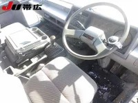 Nissan CONDOR лот № 7303 оценка R  с аукциона в Японии 9