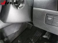 Mazda AXELA лот № 1357 оценка 4  с аукциона в Японии 3