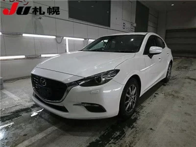 Mazda AXELA  с аукциона в Японии
