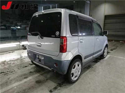 Mitsubishi EK ACTIVE