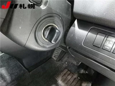 Mazda MPV  с аукциона в Японии