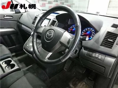 Mazda MPV  с аукциона в Японии