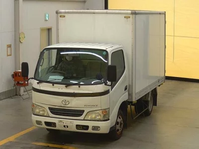 Toyota DYNA