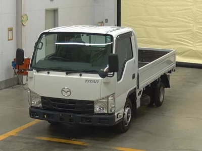 Mazda TITAN  с аукциона в Японии