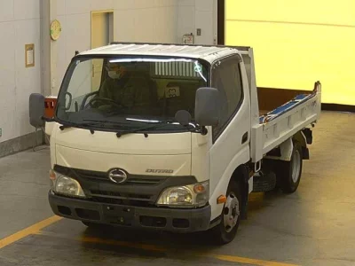 Hino DUTRO  с аукциона в Японии