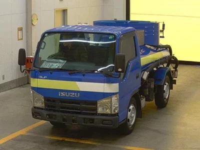 Isuzu ELF