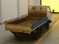 Mazda TITAN лот № 1184 оценка 3  с аукциона в Японии 1