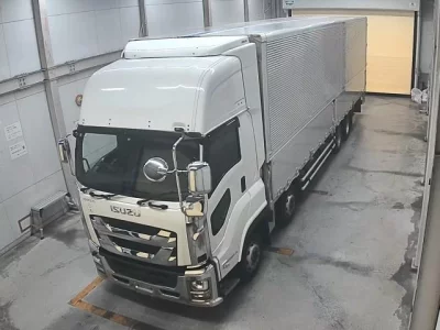 Isuzu TRUCK  с аукциона в Японии