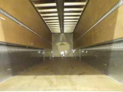 Isuzu TRUCK  с аукциона в Японии