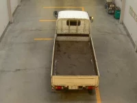 Hino DUTRO лот № 1212 оценка RB  с аукциона в Японии 2