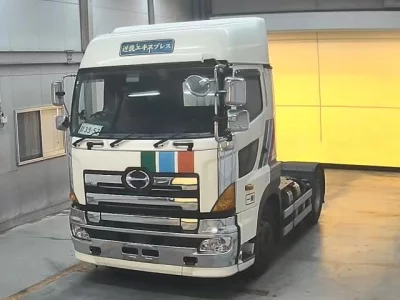 Hino TRUCK