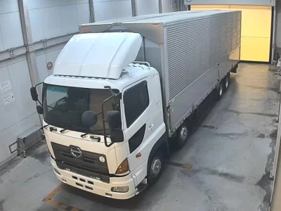 Hino TRUCK