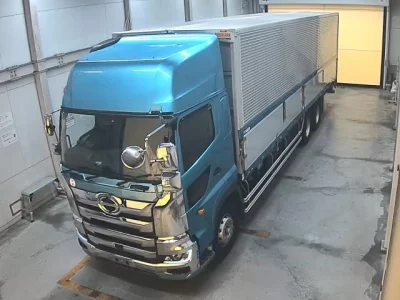 Hino TRUCK
