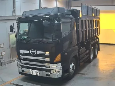 Hino TRUCK