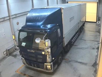Isuzu TRUCK