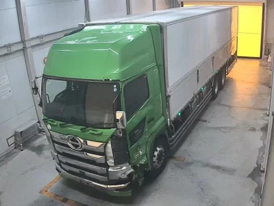Hino TRUCK