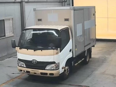 Toyota DYNA