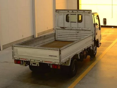 Mazda TITAN  с аукциона в Японии