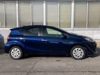 Toyota AQUA лот № 3003 оценка 4  с аукциона в Японии 2