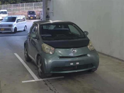 Toyota IQ