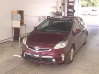 Toyota PRIUS PHV лот № 162 оценка 3  с аукциона в Японии 3