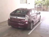 Toyota PRIUS PHV лот № 162 оценка 3  с аукциона в Японии 4