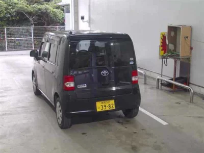 Toyota PIXIS SPACE