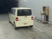 Toyota PIXIS SPACE лот № 1503 оценка R  с аукциона в Японии 1