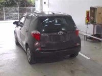 Toyota RACTIS лот № 1025 оценка 3  с аукциона в Японии 1