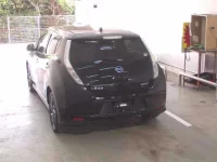Nissan LEAF лот № 1002 оценка R  с аукциона в Японии 1