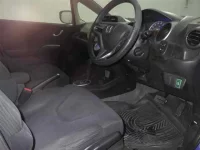 Honda FIT лот № 1060 оценка 3  с аукциона в Японии 2