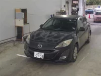 Mazda AXELA лот № 1050 оценка 3  с аукциона в Японии 3