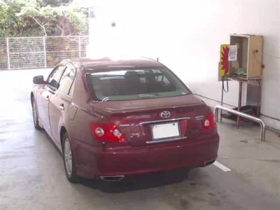 Toyota MARK X  с аукциона в Японии