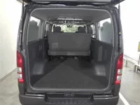 Toyota HIACE VAN лот № 198 оценка R  с аукциона в Японии 6