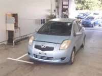 Toyota VITZ лот № 185 оценка 3  с аукциона в Японии 3