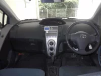 Toyota VITZ лот № 185 оценка 3  с аукциона в Японии 5