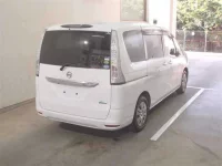 Nissan SERENA лот № 1517 оценка R  с аукциона в Японии 4