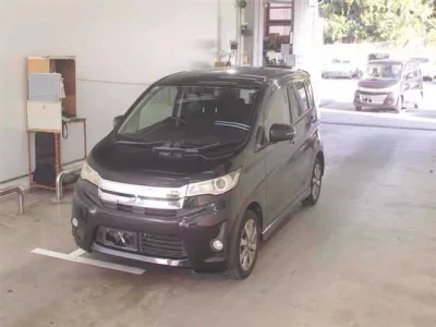 Mitsubishi EK CUSTOM