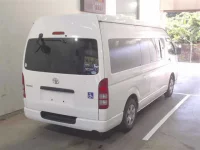 Toyota HIACE VAN лот № 218 оценка 3  с аукциона в Японии 4