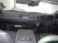 Toyota HIACE VAN лот № 218 оценка 3  с аукциона в Японии 5