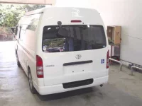 Toyota HIACE VAN лот № 218 оценка 3  с аукциона в Японии 1