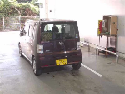 Daihatsu MOVE CONTE