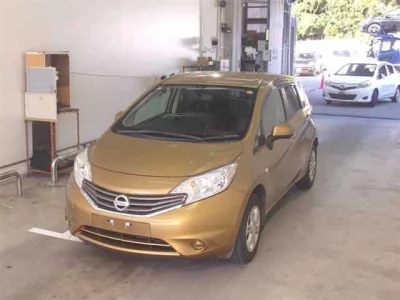 Nissan NOTE  с аукциона в Японии