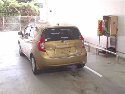 Nissan NOTE  с аукциона в Японии