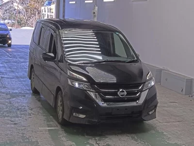 Nissan SERENA  с аукциона в Японии