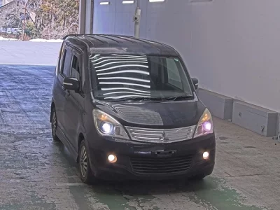 Mitsubishi DELICA D2