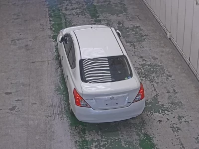 Nissan TIIDA LATIO  с аукциона в Японии